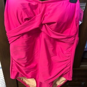 Kona Sol Hot Pink Swimsuit. NWOT